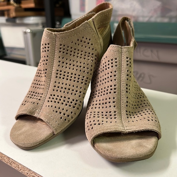 Sonoma Shoes - Suede Patterned Sandal w/ Velcro Strap